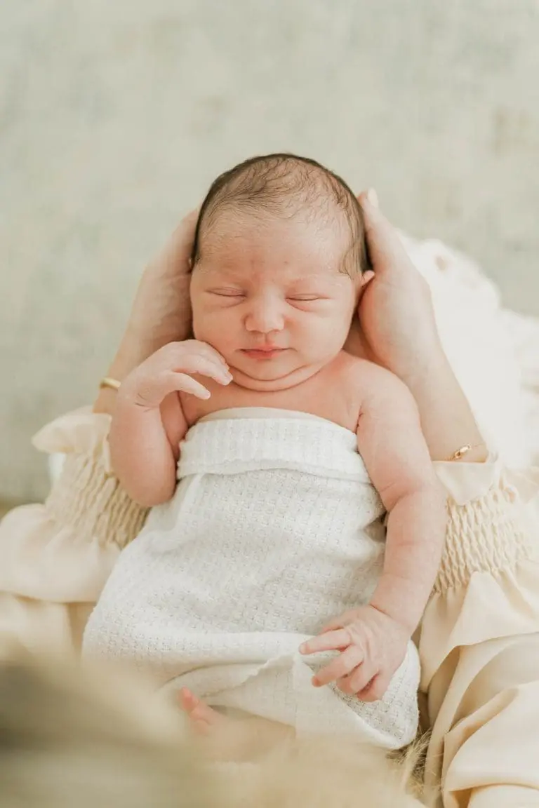 Chicago Family Newborn Photographer - Mackenzie Sutterer_A_09222023_7845.jpg