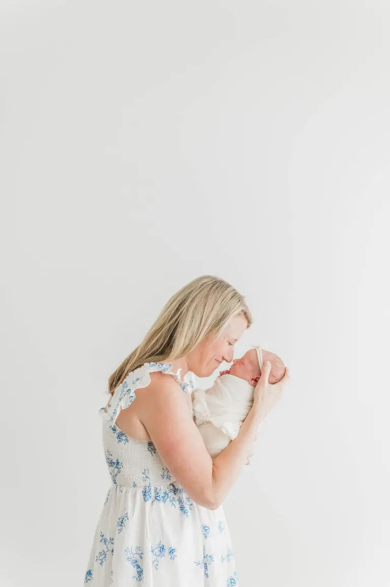 Chicago Family Newborn Photographer - Abby Ferguson_J_06262023_1592-Enhanced-NR.jpg