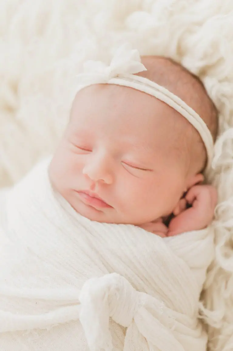 Chicago Family Newborn Photographer - Abby Ferguson_J_06262023_1810-Enhanced-NR.jpg