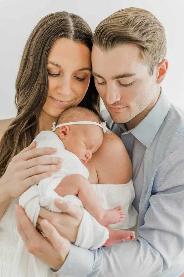 Chicago Family Newborn Photographer - Emily Ruppert_A_08282023_6423.jpg
