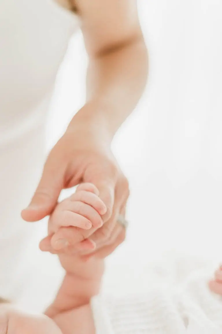 Chicago Family Newborn Photographer - Kelsey Balcer_A_06222023_3965-Edit.jpg