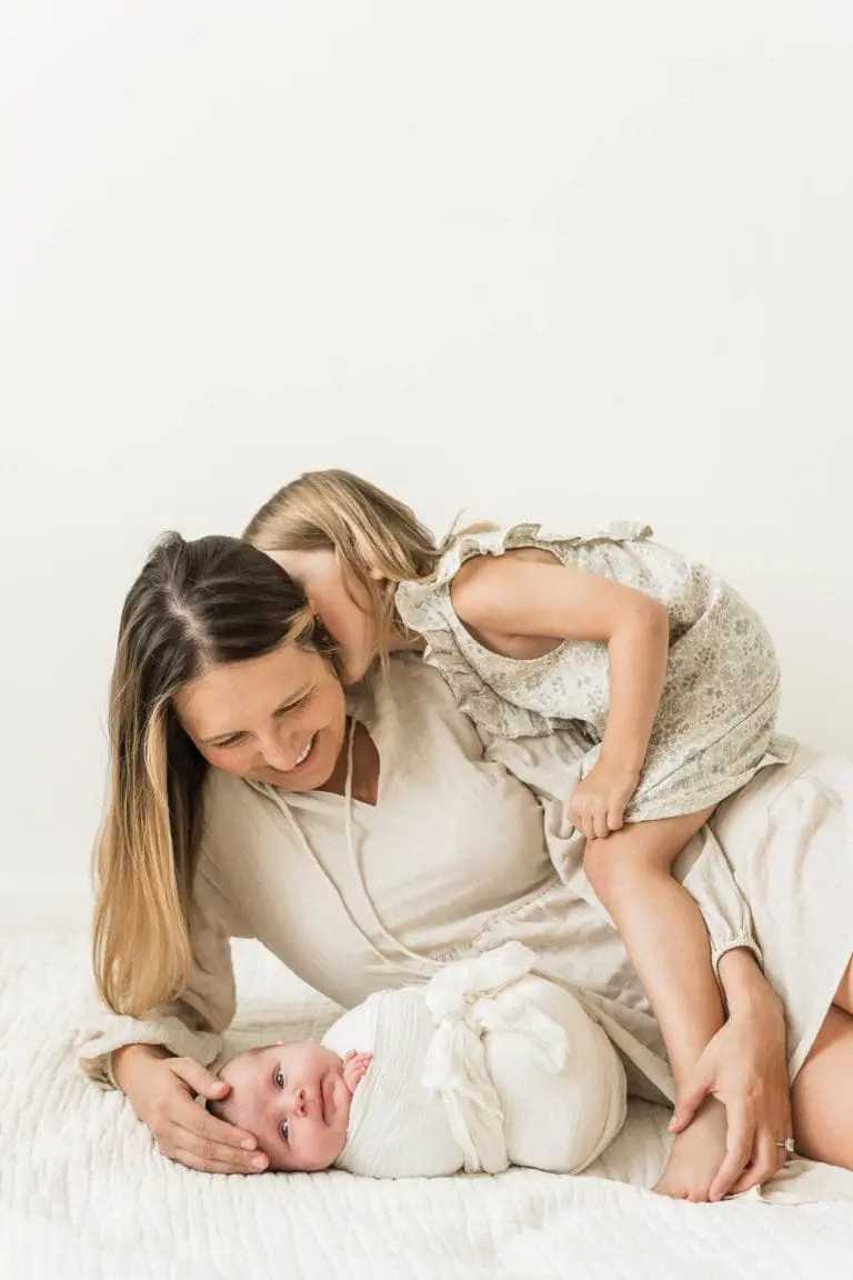 Chicago Family Newborn Photographer - Kerry Feczko_A_08172023_3002.jpg