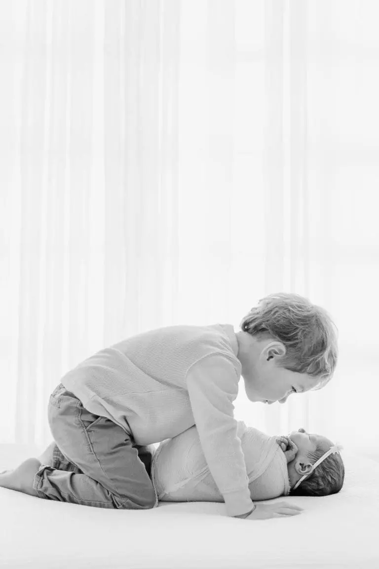 Chicago Family Newborn Photographer - Mackenzie Sutterer_A_09222023_7288-2.jpg