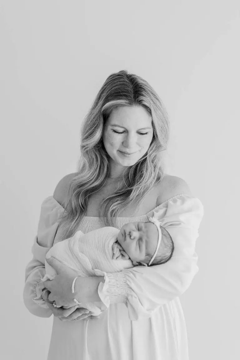 Chicago Family Newborn Photographer - Mackenzie Sutterer_A_09222023_7392-2.jpg