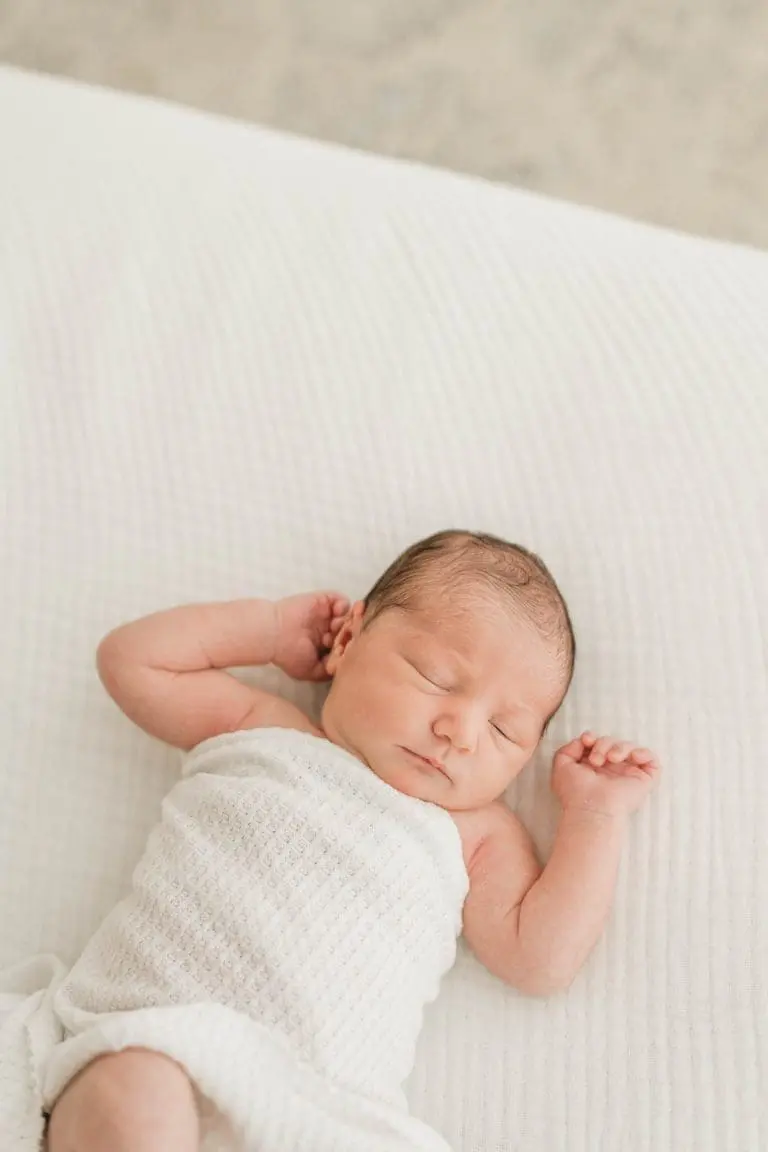 Chicago Family Newborn Photographer - Mackenzie Sutterer_A_09222023_8000-Edit.jpg