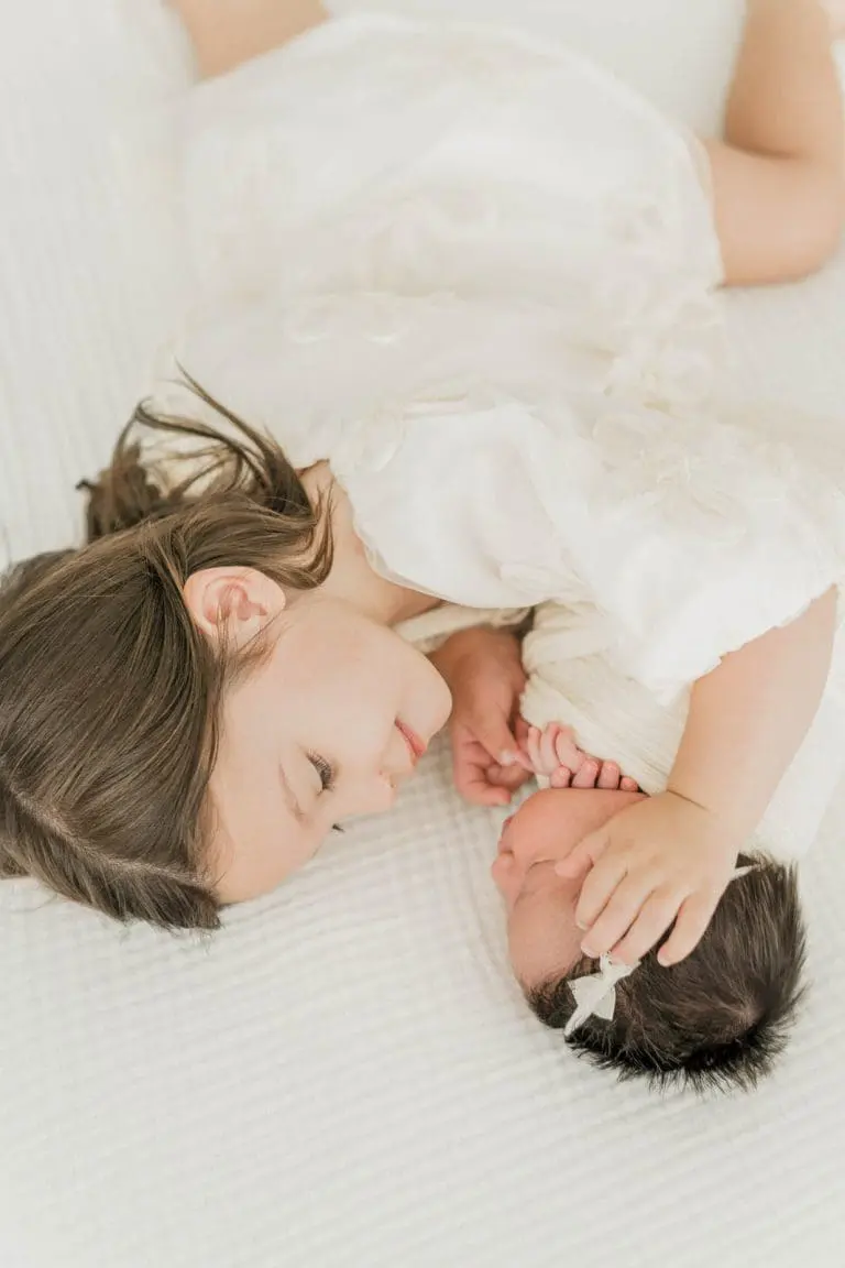 Chicago Family Newborn Photographer - Maria Muting Klovens_A_09192023_5462.jpg