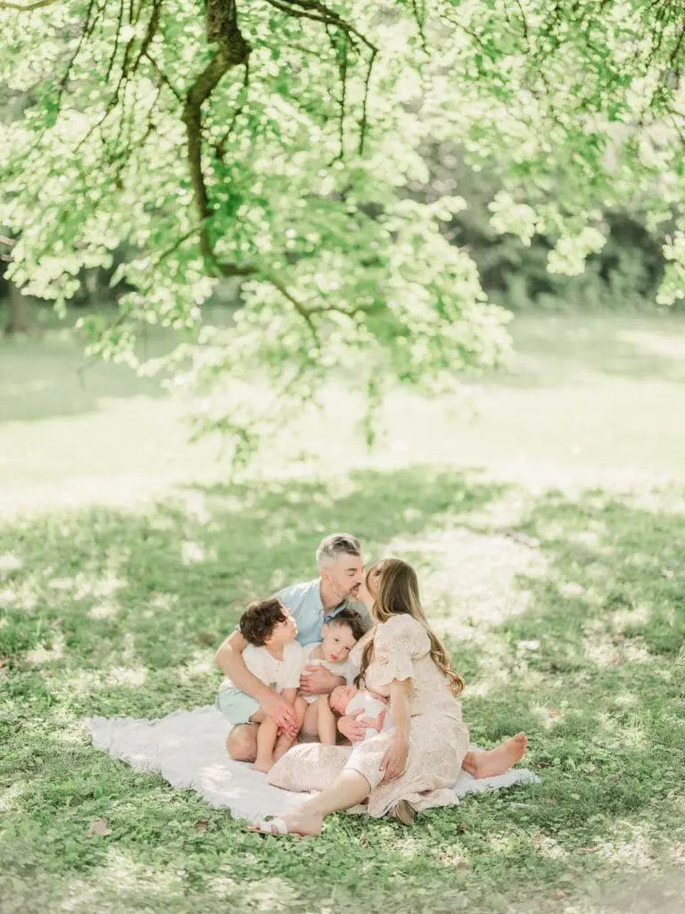 Chicago Family Newborn Photographer - Megan Dunleavy_A_07182023_0661.jpg