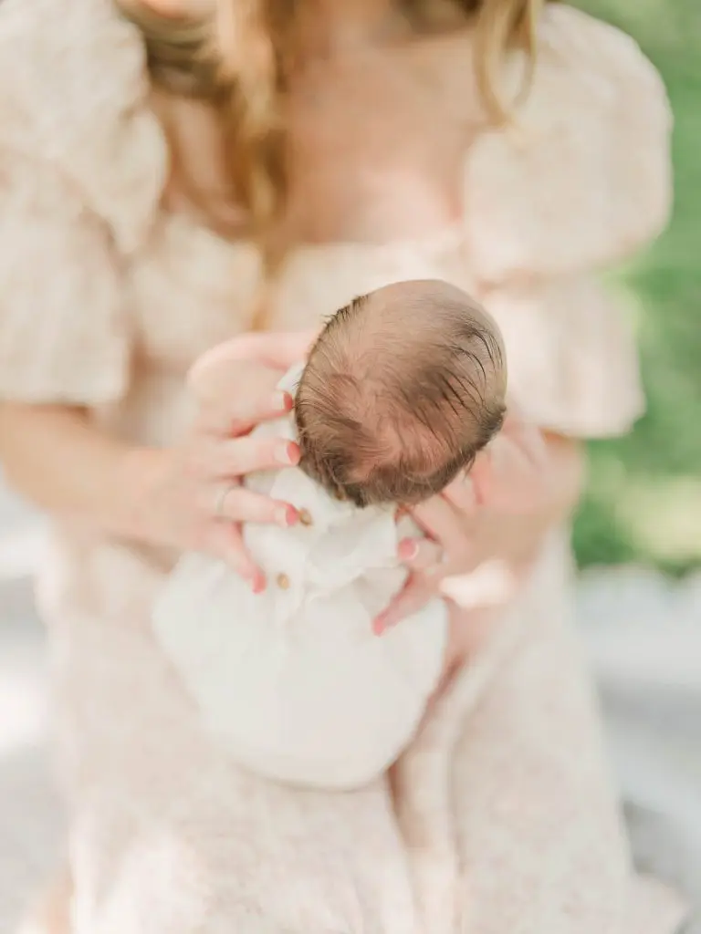 Chicago Family Newborn Photographer - Megan Dunleavy_A_07182023_0948.jpg