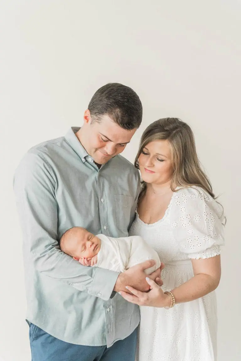 Chicago Family Newborn Photographer - Meghan Dabkowski_J_01132020_2005.jpg