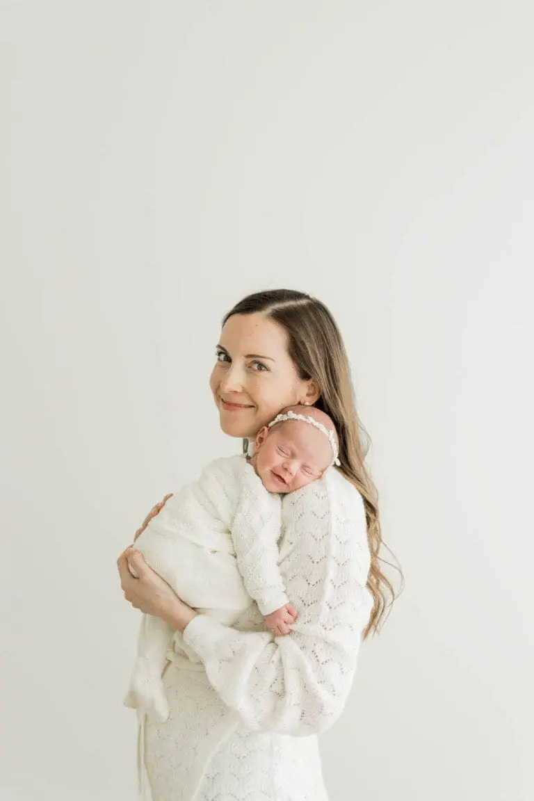 Chicago Family Newborn Photographer - Vanessa Friedrich_A_11162023_4779.jpg