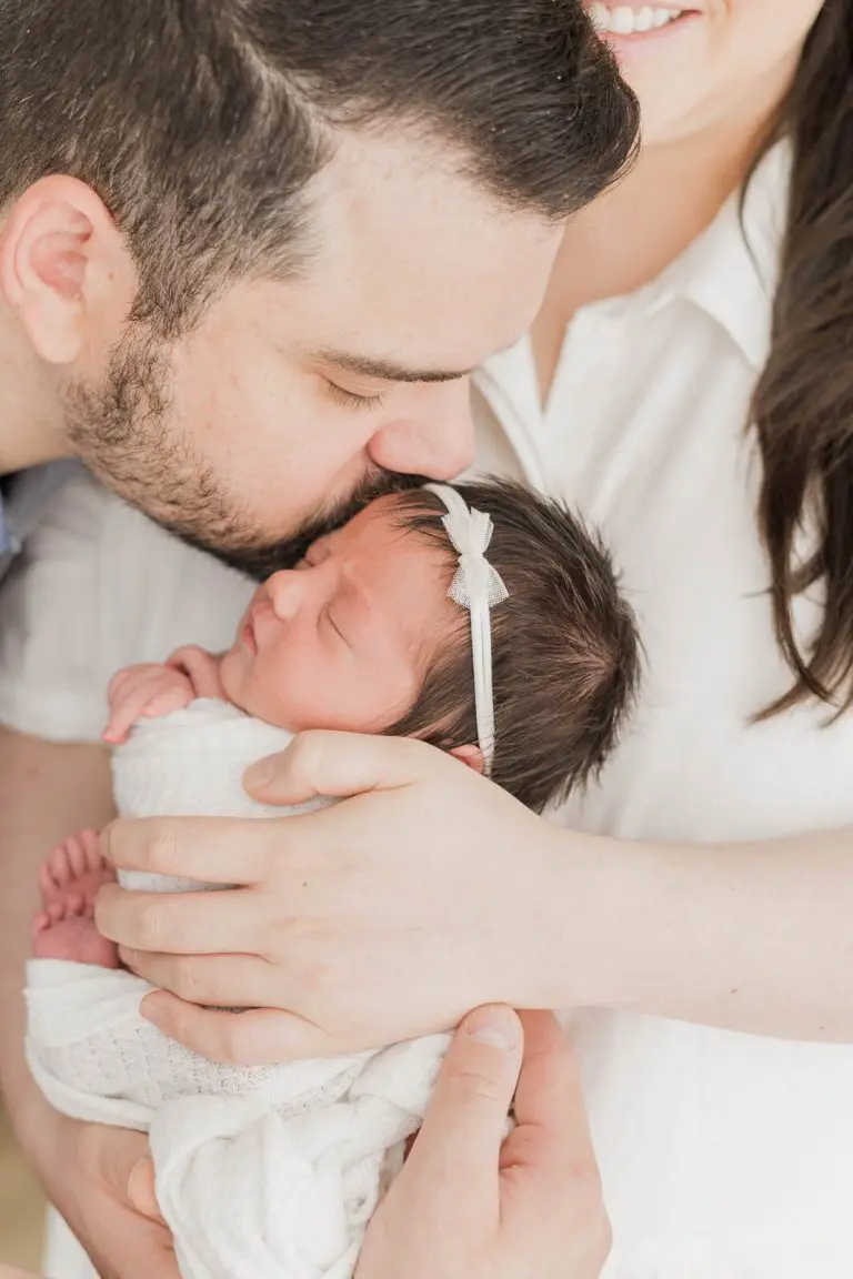 Chicago Family Newborn Photographer - Catie Woodruff_A_05232022_3459.jpg