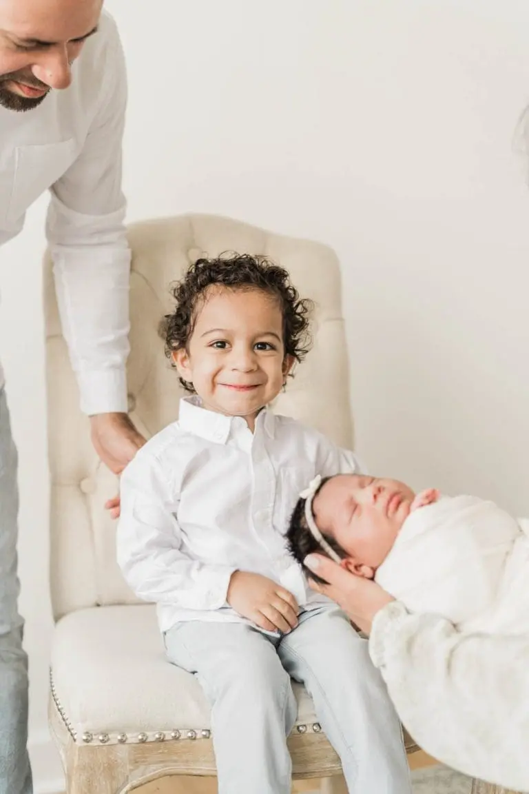 Chicago Family Newborn Photographer - Cinthia Correa_A_07072023_4947.jpg