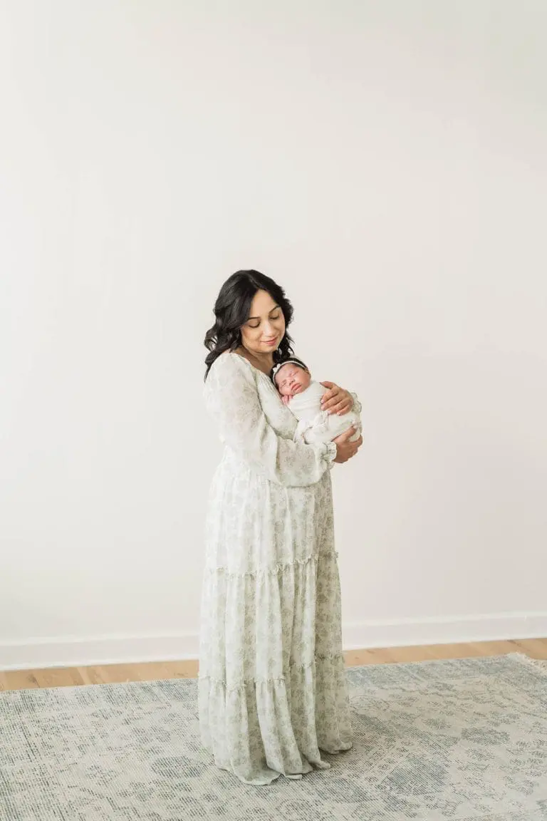 Chicago Family Newborn Photographer - Cinthia Correa_A_07072023_5040.jpg