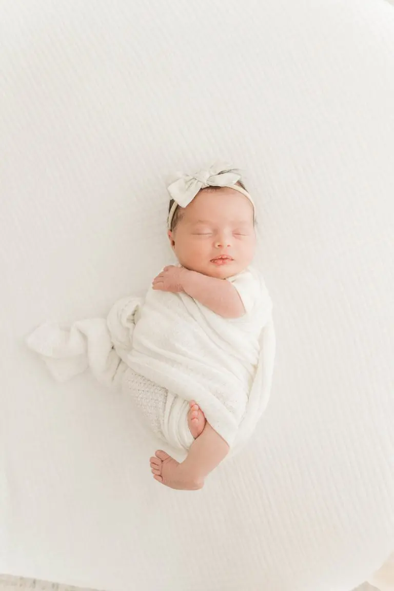 Chicago Family Newborn Photographer - Danielle Finan_A_05042022_2586.jpg