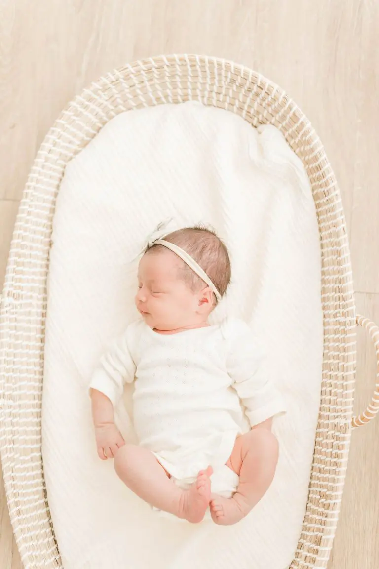 Chicago Family Newborn Photographer - Danielle Finan_A_05042022_2606.jpg