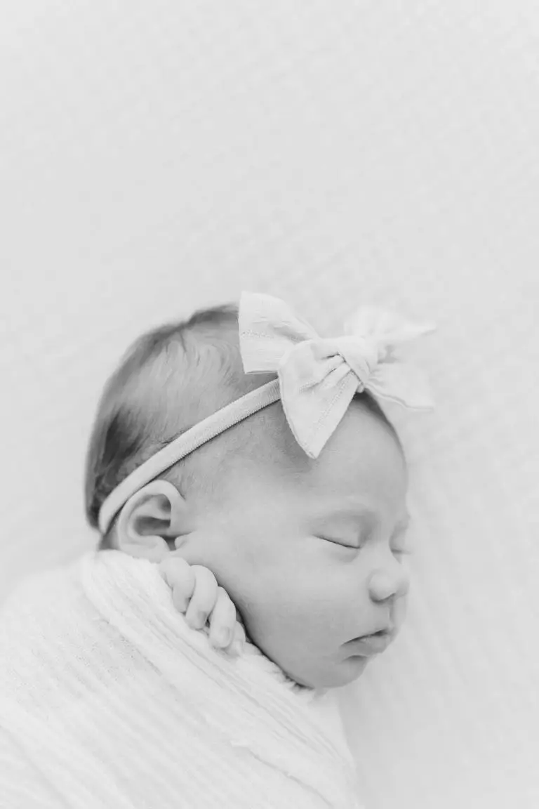 Chicago Family Newborn Photographer - Kerri Mroczek_AL_06022022_0904-2.jpg