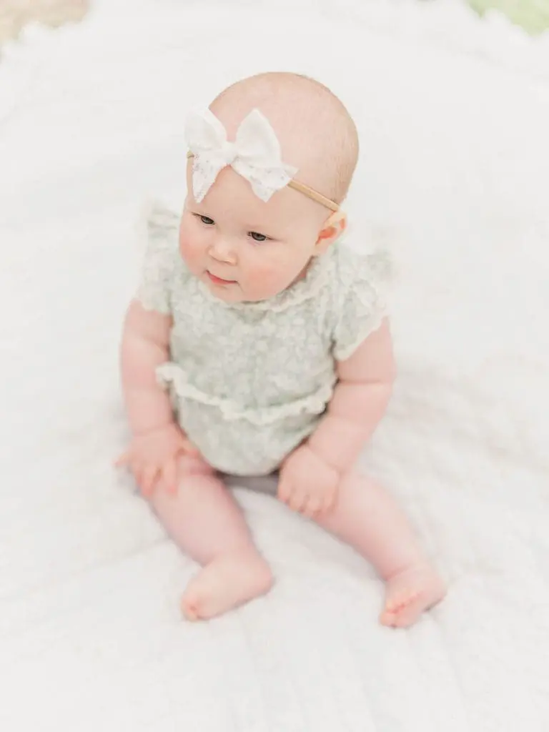 Chicago Family Newborn Photographer - Kristina Ventrella_A_05052023_3200-BW.jpg