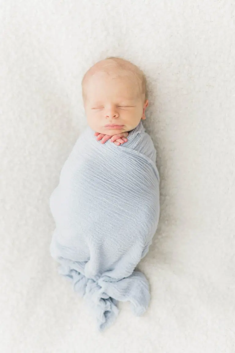 Chicago Family Newborn Photographer - Marisa Staunton_A_05222022_2198-Edit.jpg