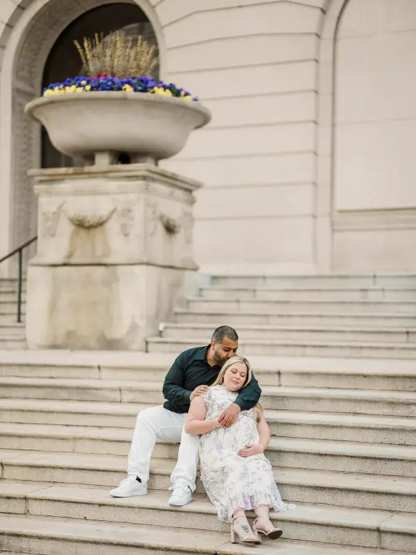 CHICAGO ART MUSEUM - Chicago Family Newborn Photographer - 20230526 - 007.jpg