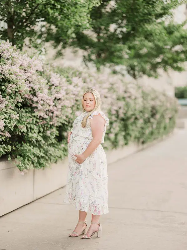 CHICAGO ART MUSEUM - Chicago Family Newborn Photographer - 20230526 - 008.jpg