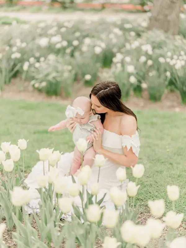 LILACIA - Chicago Family Newborn Photographer - 20230505 - 008.jpg
