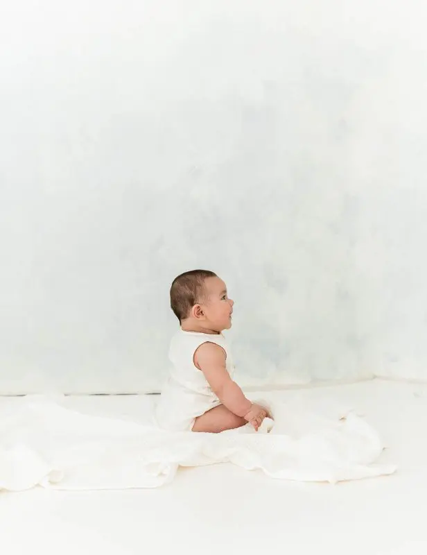 2024 Portfolio - Chicago Family Newborn Photographer - 20240420 - 016.jpg