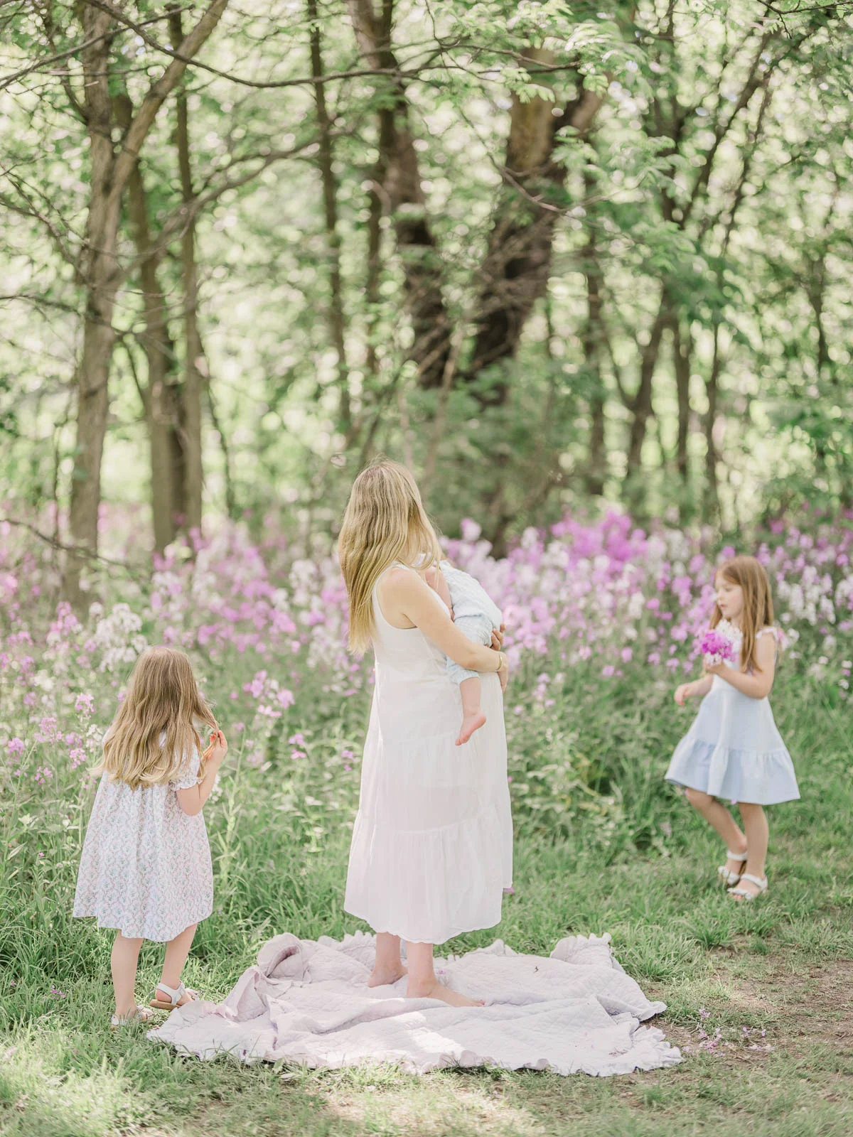 Chicago Family Newborn Photographer - Angela Williams_A_05282023_9578.jpg