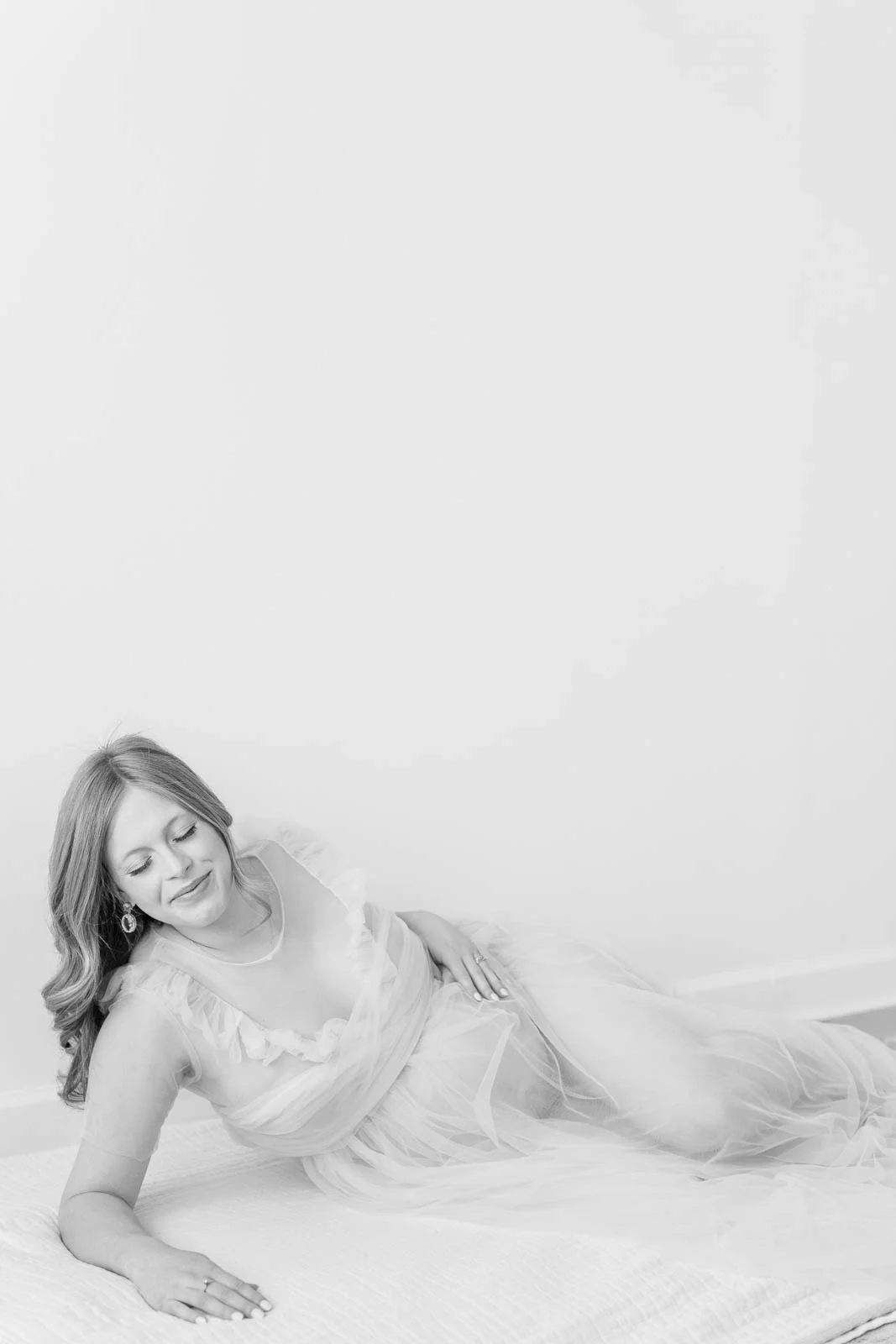 Chicago Family Newborn Photographer - Maddie Hochstedler_A_06092022_4506-2.jpg