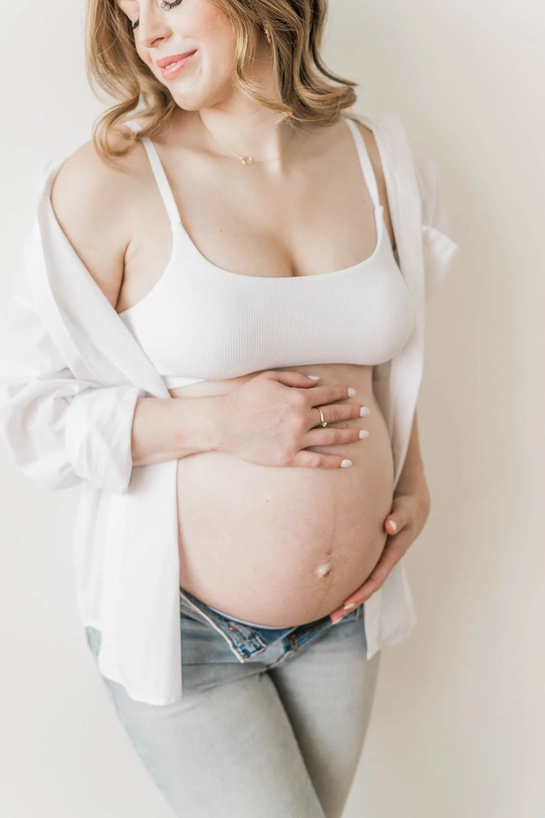 Chicago Family Newborn Photographer - Maddie Hochstedler_A_06092022_4716.jpg