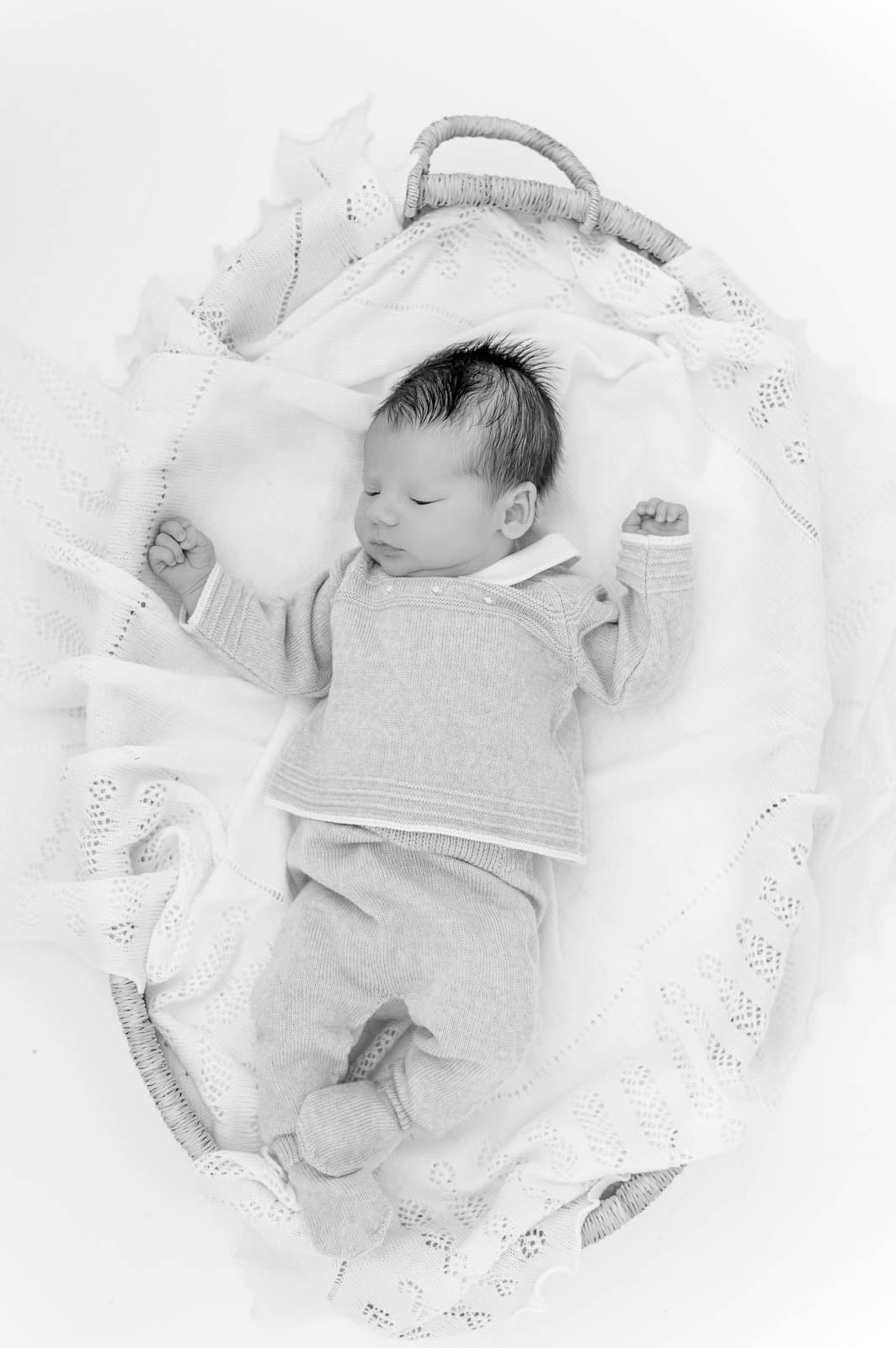 Katie Michelle Portfolio - Chicago Family Newborn Photographer - 20240223 - 041.jpg