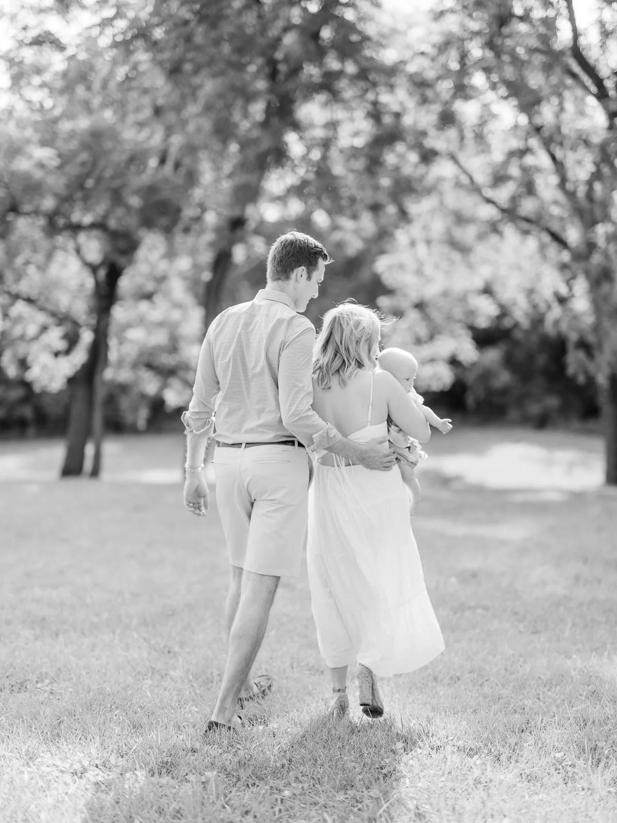 Valerie Williams - Chicago Family Newborn Photographer - 20210807 - 001.jpg